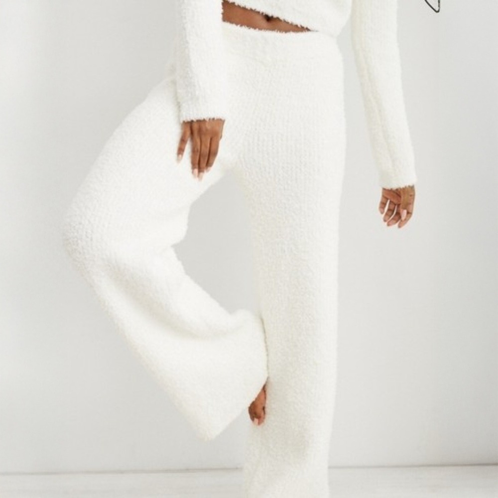 Aerie | Marshmallow Bouclé High Waist Wide Leg Lounge Pants in Ivory